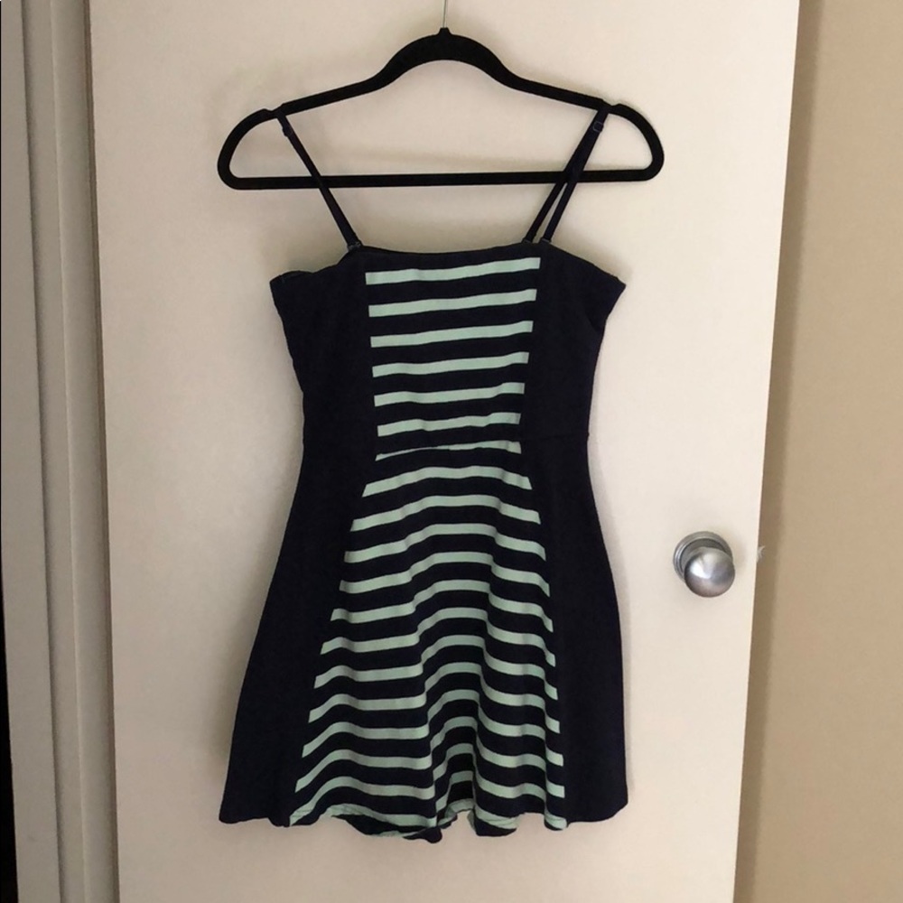 Express mini dress (converts to strapless) M EUC